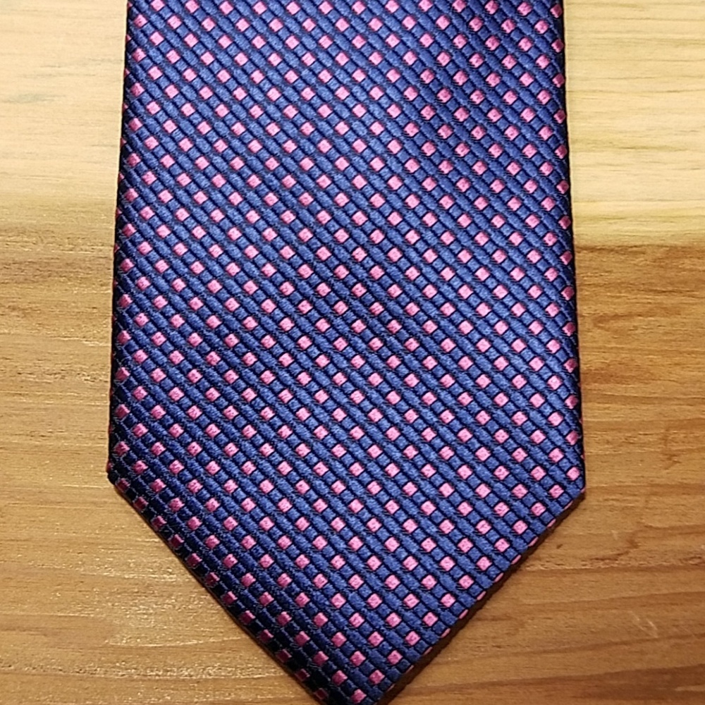 JOS A Bank Blue Pink tie